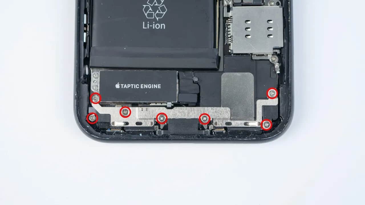 Ile kosztuje wymiana baterii w iPhone XR? Sprawdź ceny i opcje naprawy